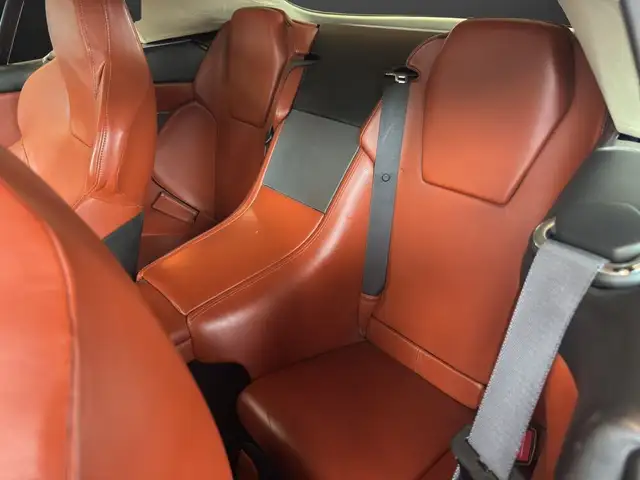 Aston Martin DB9 DB9 Ansicht 9