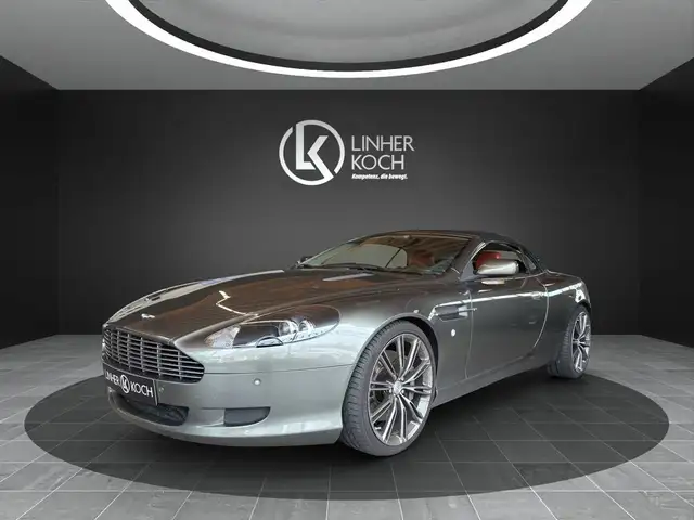 Aston Martin DB9 DB9