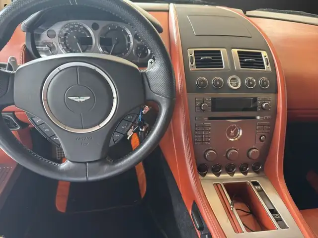 Aston Martin DB9 DB9 Ansicht 10