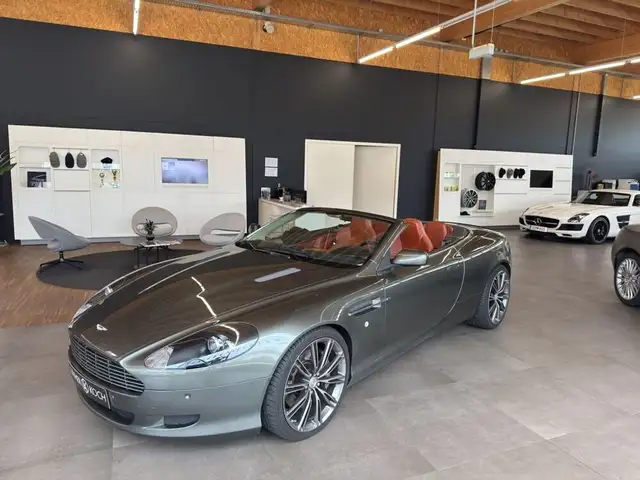 Aston Martin DB9 DB9 Ansicht 15