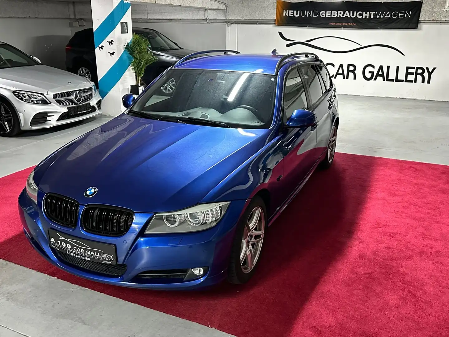 BMW 330 3 Touring 330i Individual*Xenon*Navi*2Hand* Bleu - 2