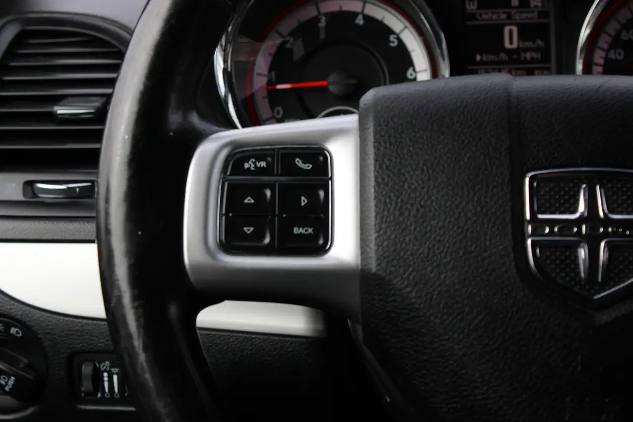 Dodge Grand Caravan снимка Dodge Grand Caravan