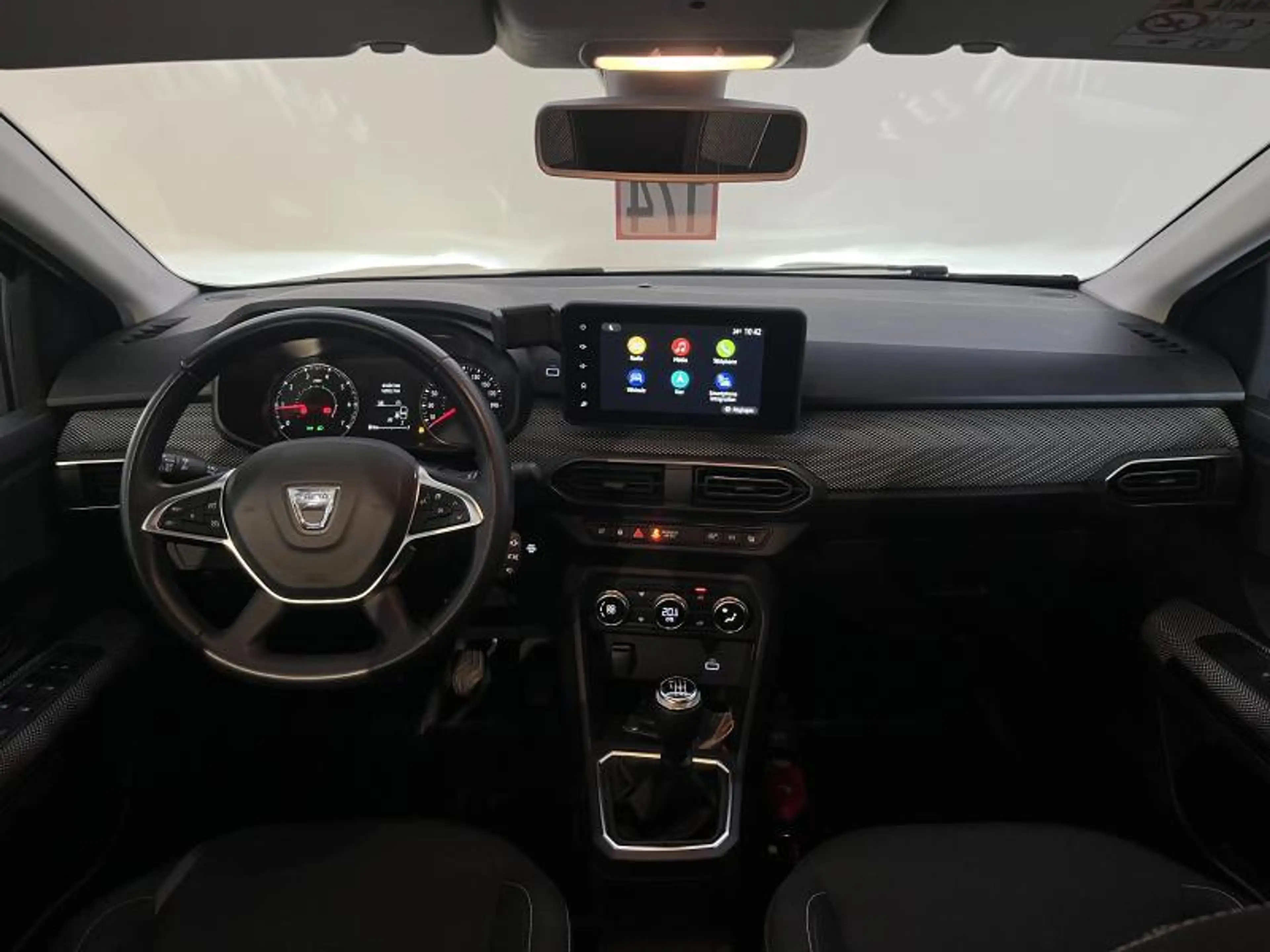 Dacia Jogger Extreme — photo 10