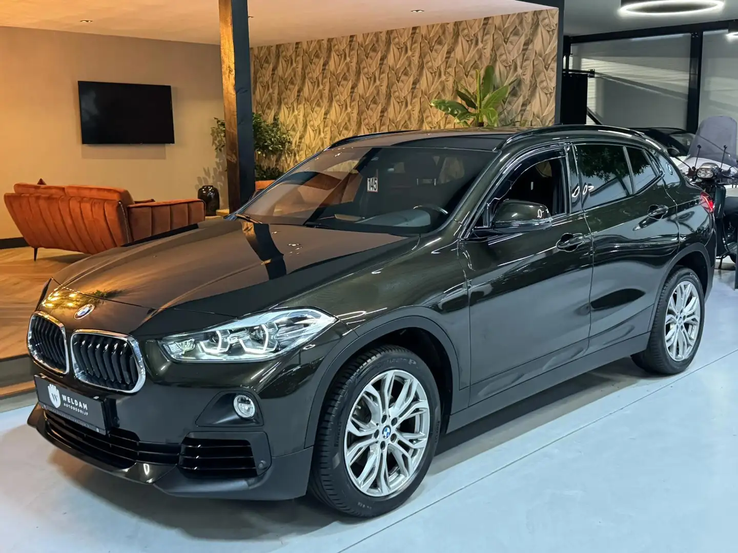 BMW X2 SDrive18i Advantage Plus Garantie Camera StoelVW E Brun - 2