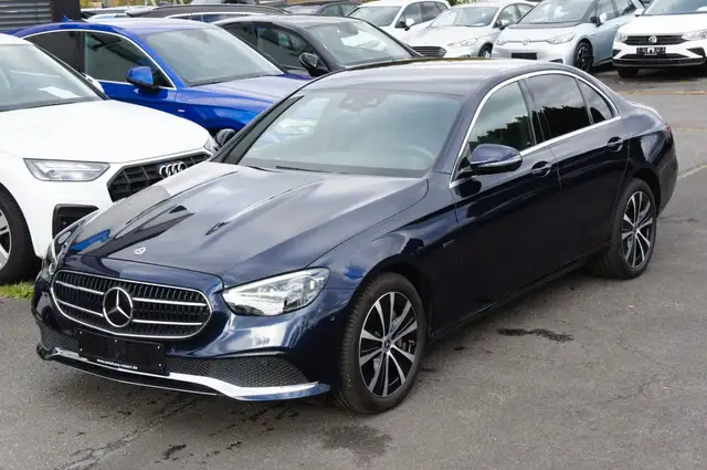 Mercedes-Benz E 300 de Avantgarde*MULTIBEAM*ACC*WIDESCREEN*CAM