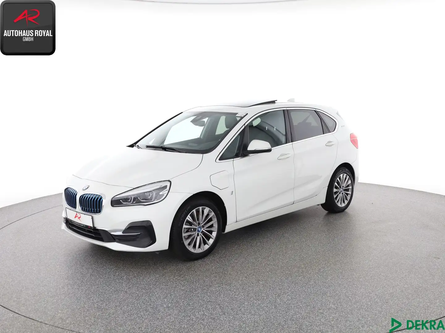 BMW Active Hybrid 7 225 Active Tourer xe EXKLUSIV-PAKET H/K,PANORAMA Weiß - 1