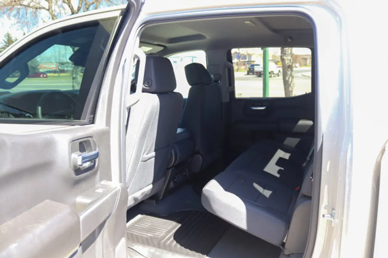 Chevrolet Silverado 1500 снимка Chevrolet Silverado 1500