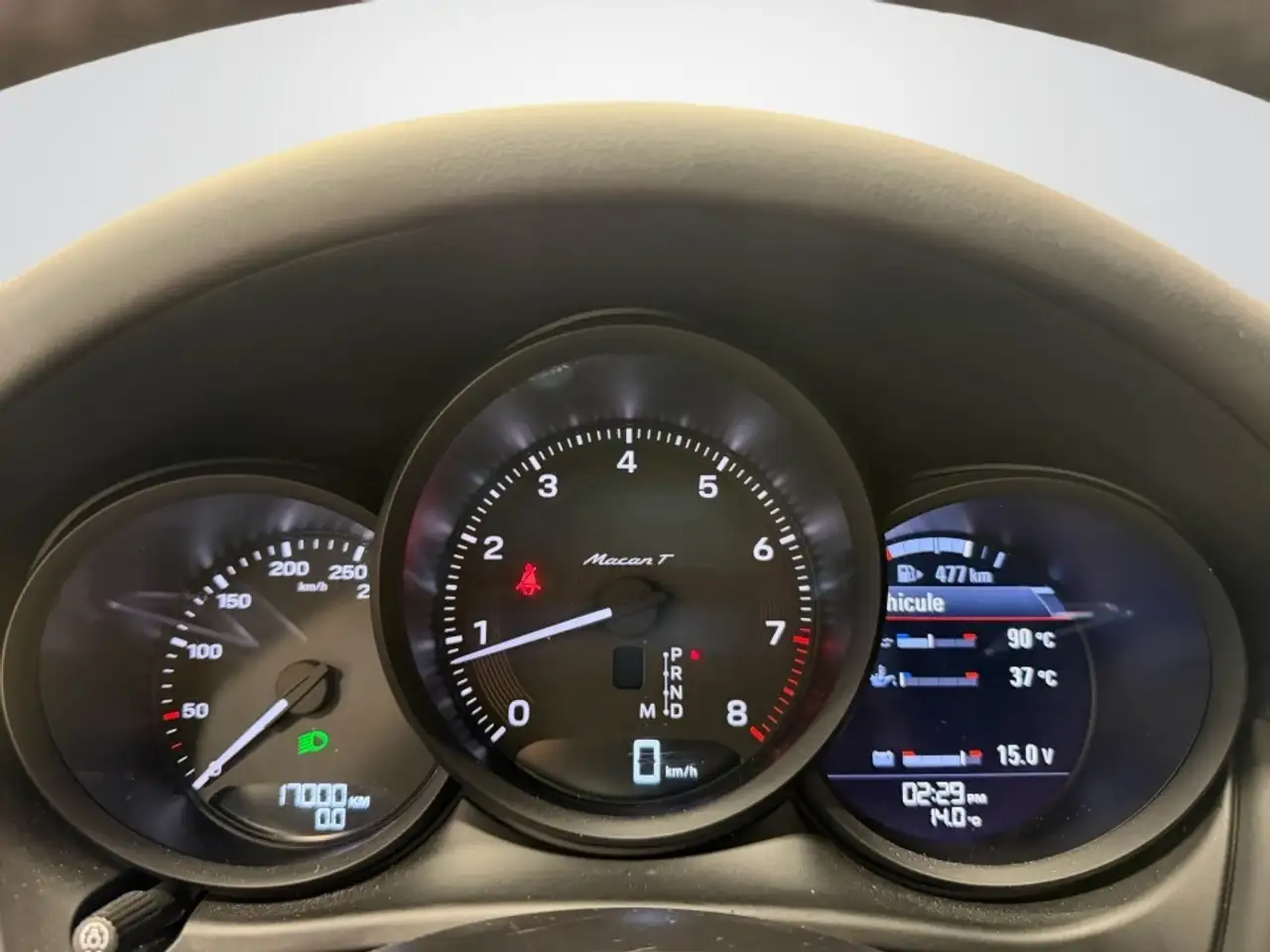Porsche Macan снимка Porsche Macan