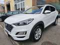 Hyundai TUCSON 1.6 CRDI 115cv X-Tech*Navi*Pdc*Retrocamera*Euro6* Bianco - thumbnail 2