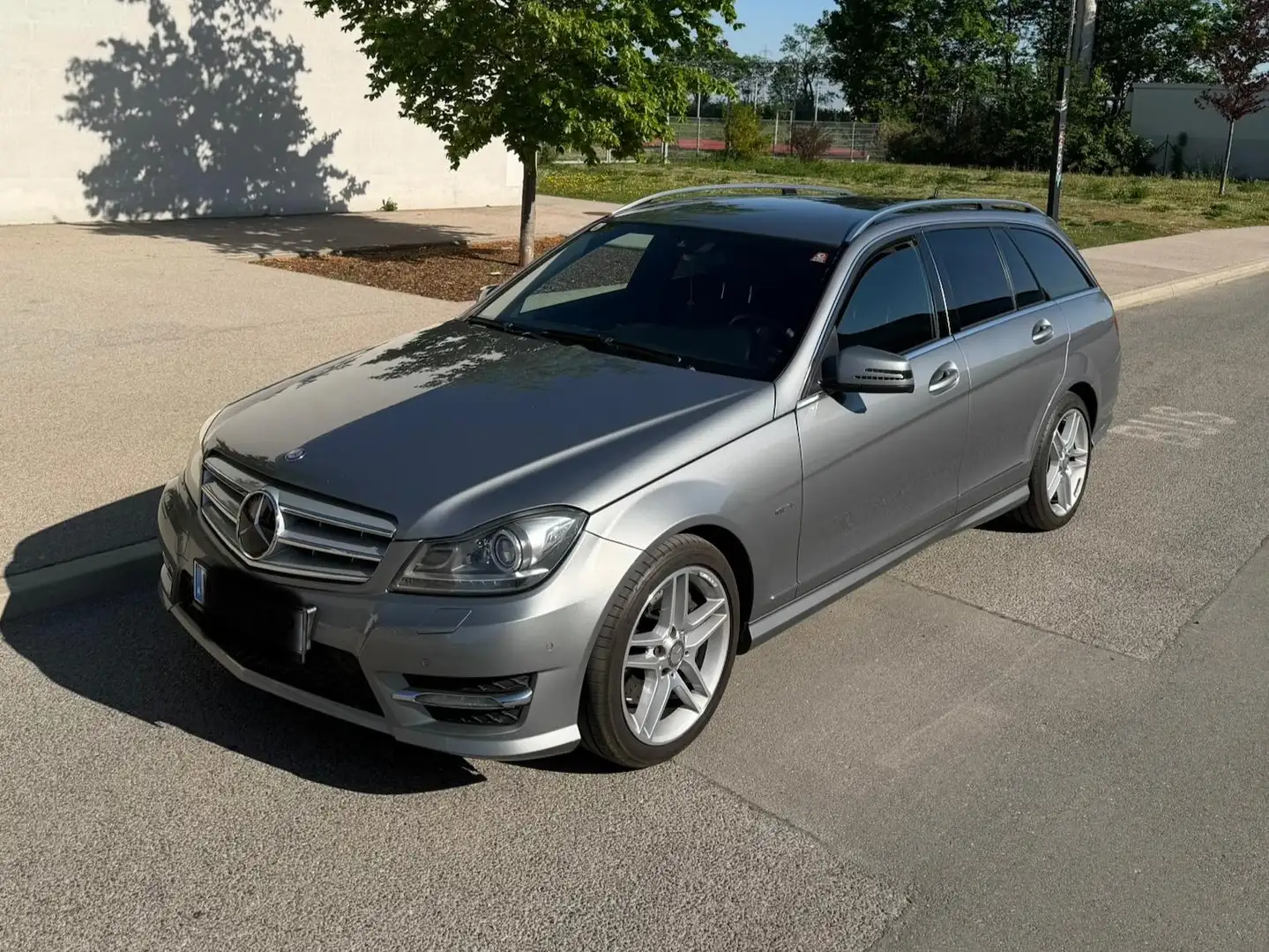 Mercedes-Benz C 350 C 350 T Avantgarde BlueEfficiency Aut. Avantgarde Silber - 2