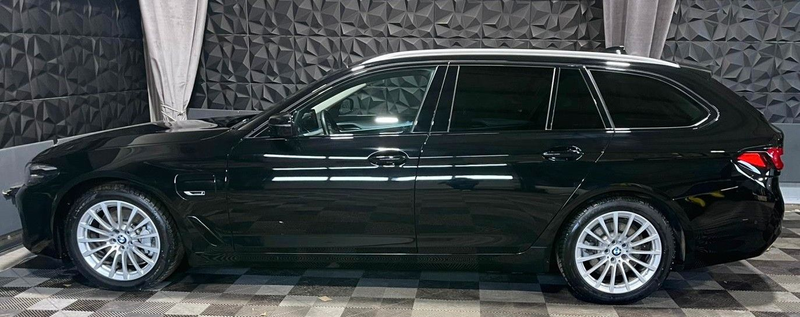 BMW 530 5 Touring 530 e, 1 Hand,Leder,Navi, Kamera — photo 9