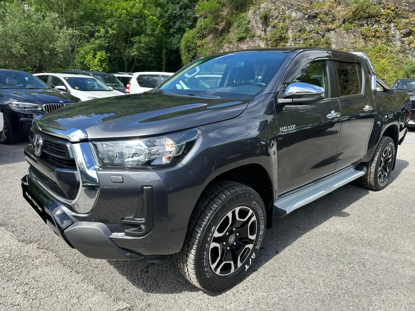 Toyota Hilux Cabina Doble VXL Aut. Gris - 2