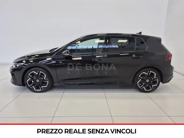 Volkswagen Golf view 3