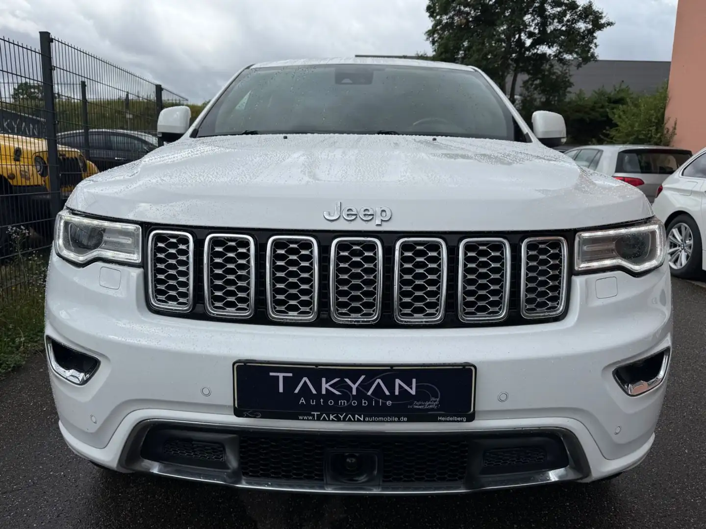 Jeep Grand Cherokee 3.0 CRD Overland / 2.Hand / PANO Weiß - 2