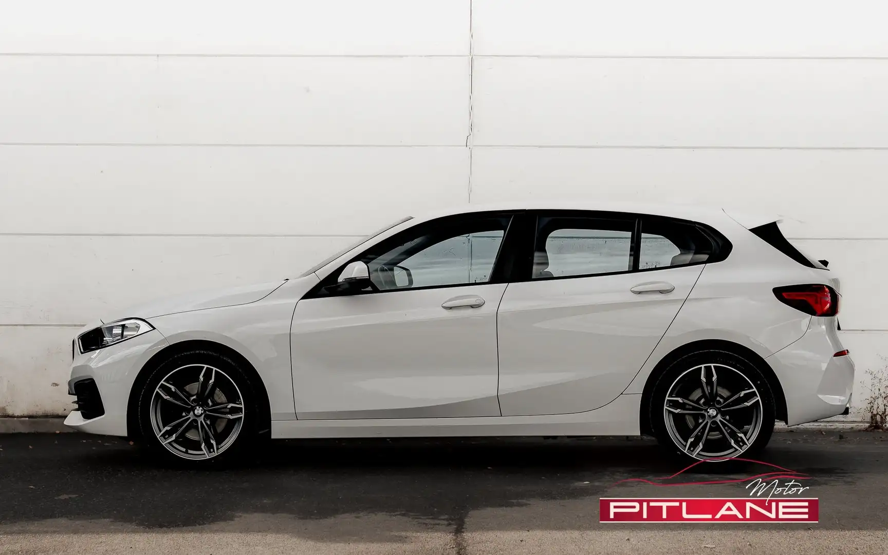 BMW 116 D LANE-ASSIST / CRUISE / LED / JANTES 18* / GARANT Wit - 2