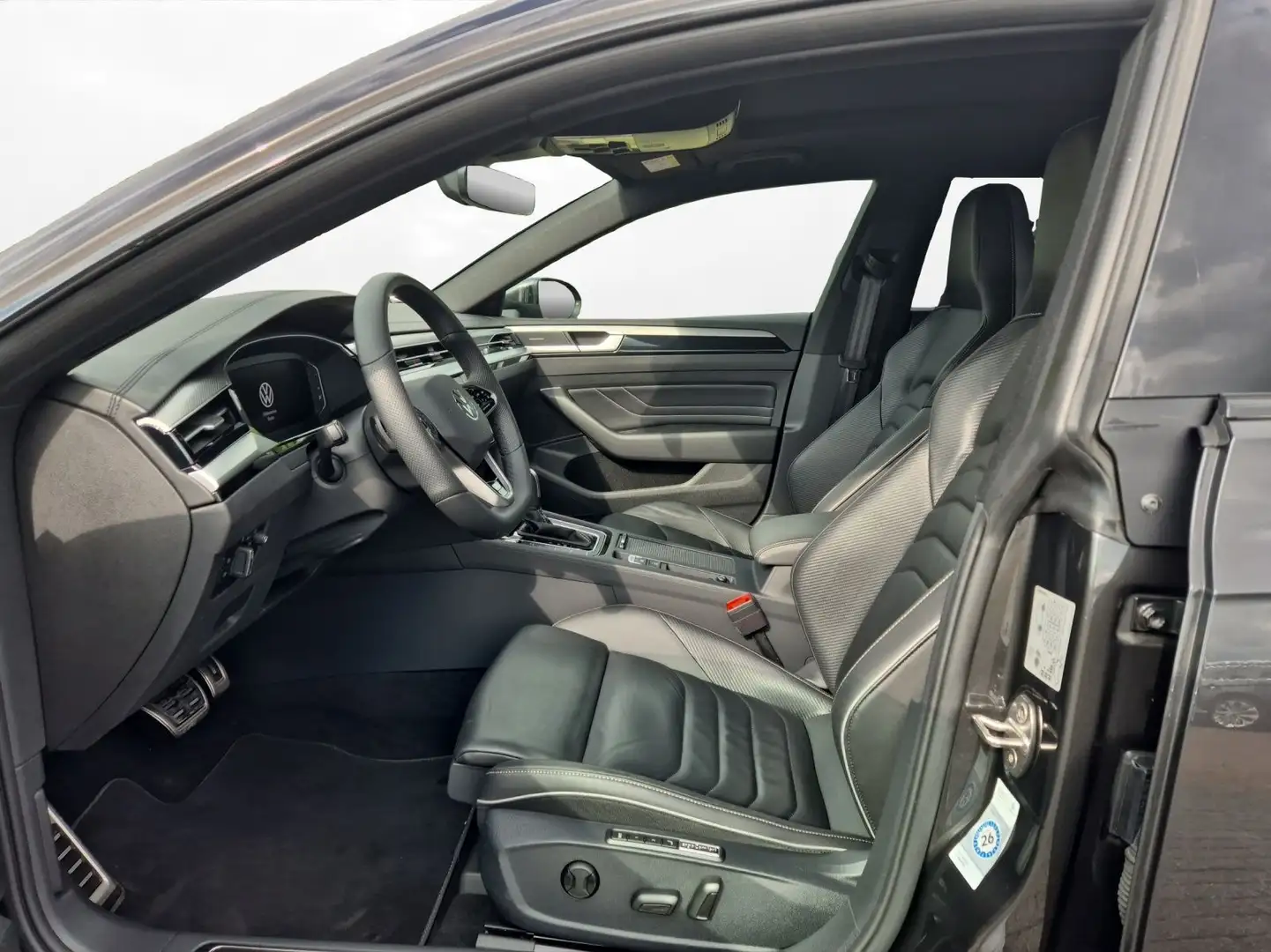 Volkswagen Arteon Arteon Shootingbrake 2.0 TSI R-Line StandH Navi Grau - 2