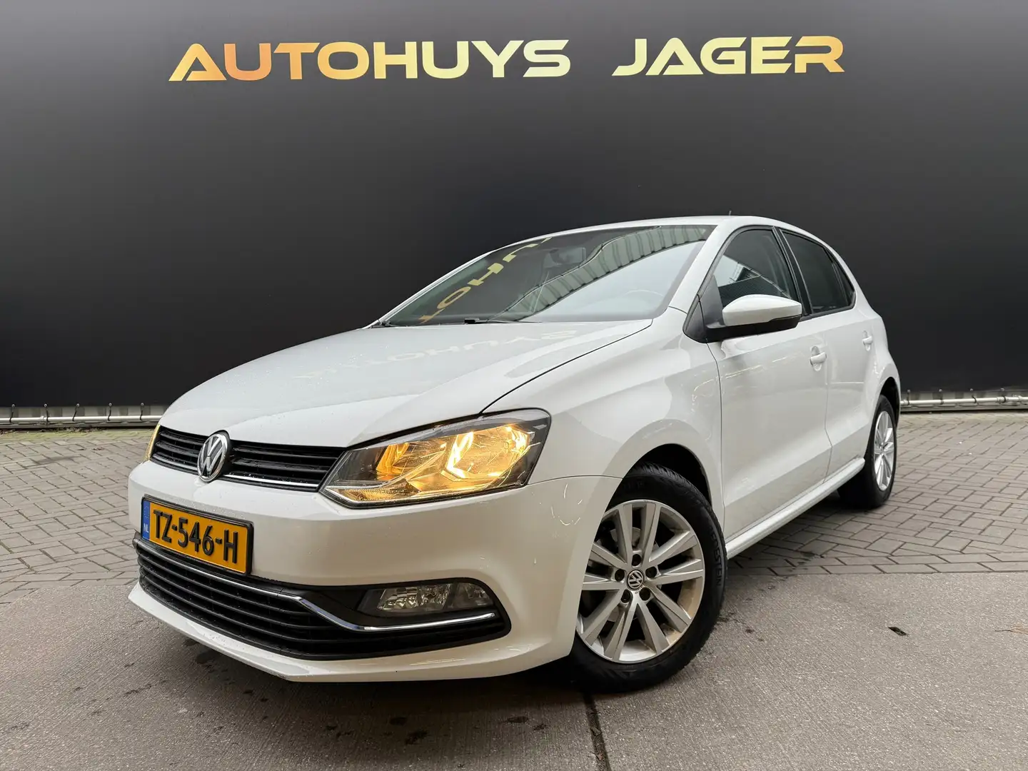 Volkswagen Polo 1.0 Comfortline Weiß - 1