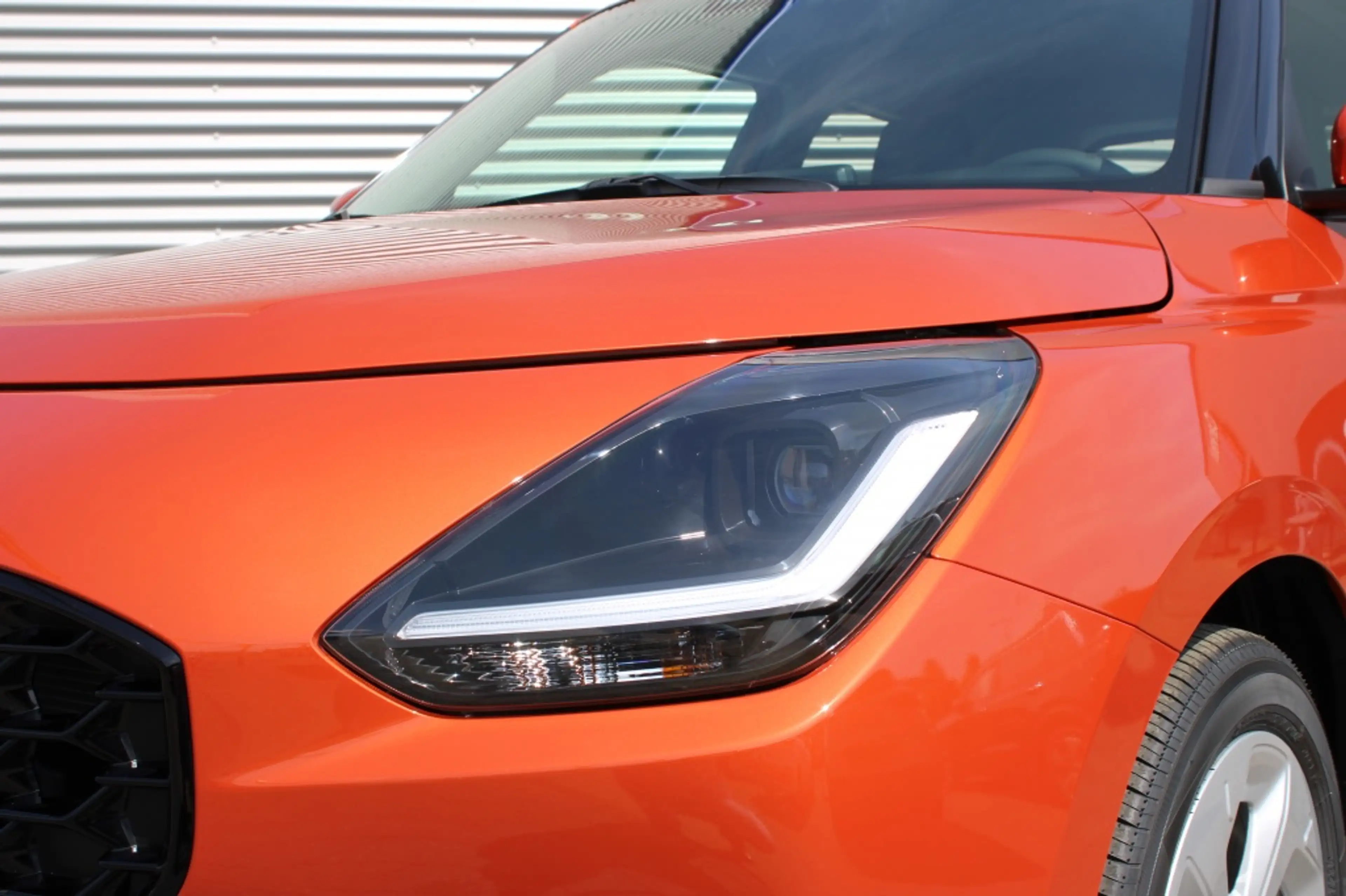 Suzuki Swift 1.2 Select Smart Hybrid | € 2.600,- voorraadkortin — photo 9