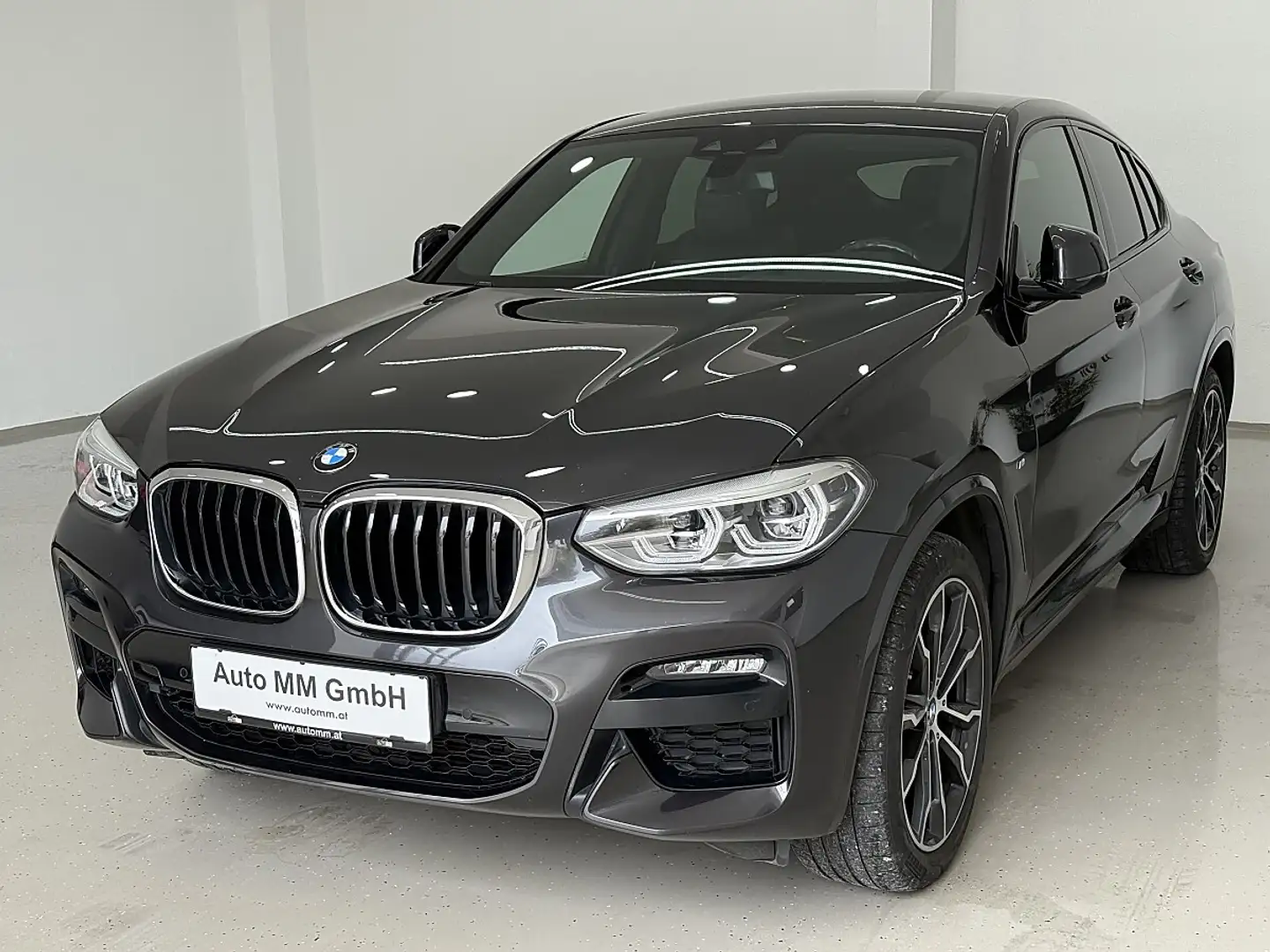BMW X4 xDrive 20d Aut. Grau - 2