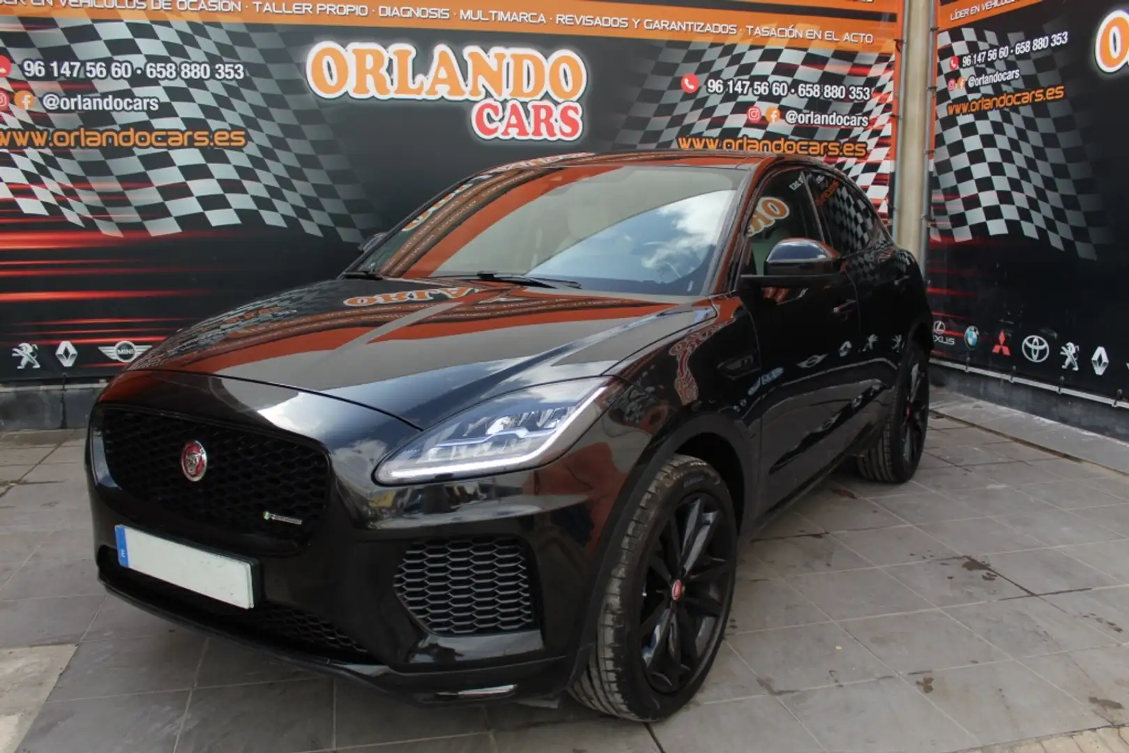 Jaguar E-Pace 2.0D I4 HSE AWD Aut. 180 Negro - 1