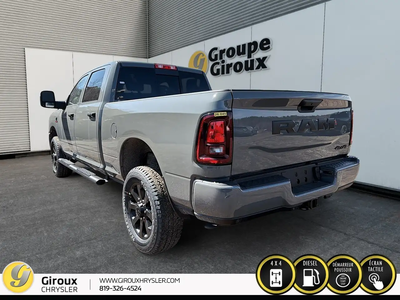RAM 2500 снимка RAM 2500