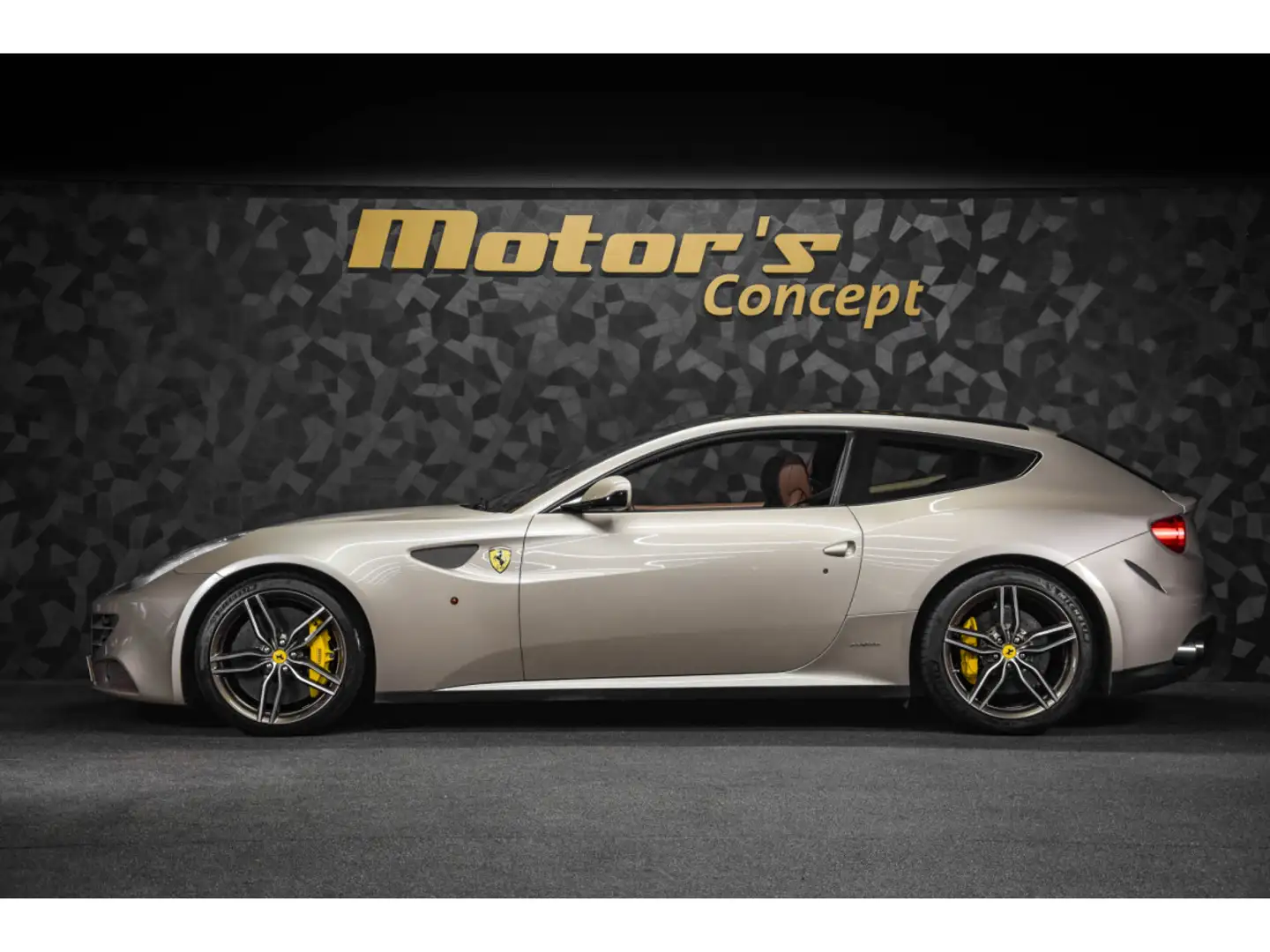 Ferrari FF 6.3 V12 - GRIGIO INGRID 720 Gris - 2