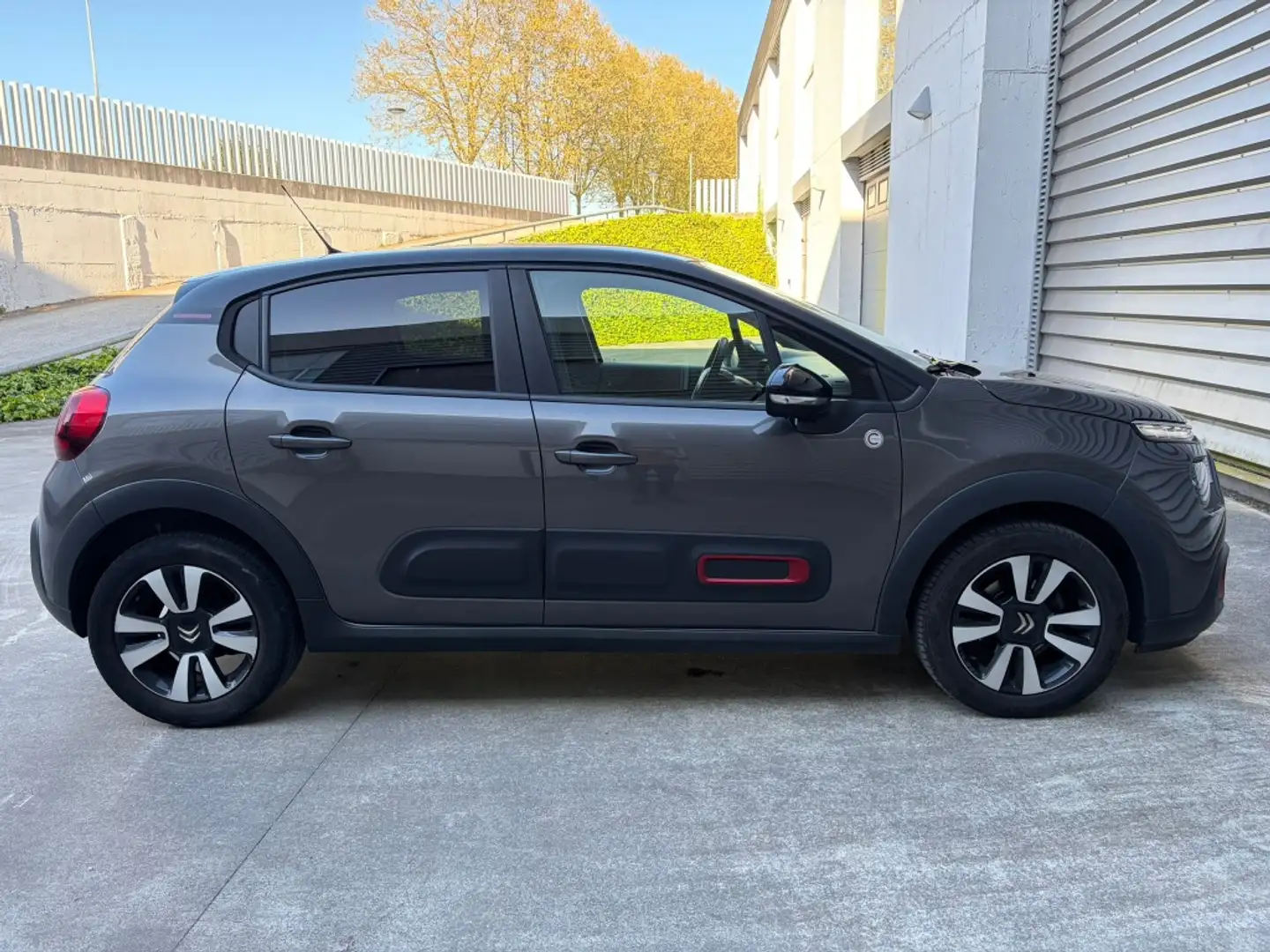 Citroen C3 1.2 PureTech S&S C-Series 83 Gris - 2