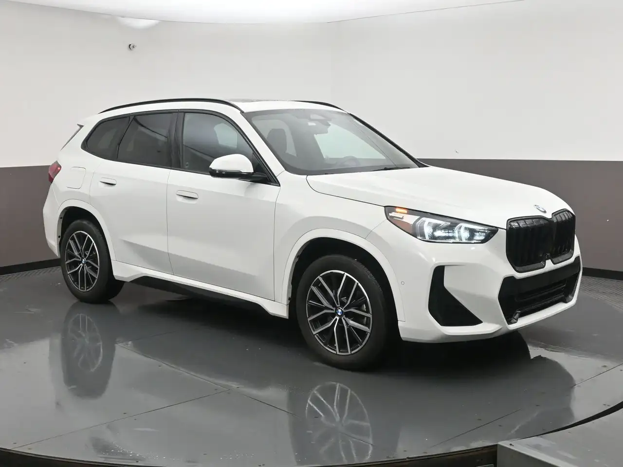 2025 BMW X1
