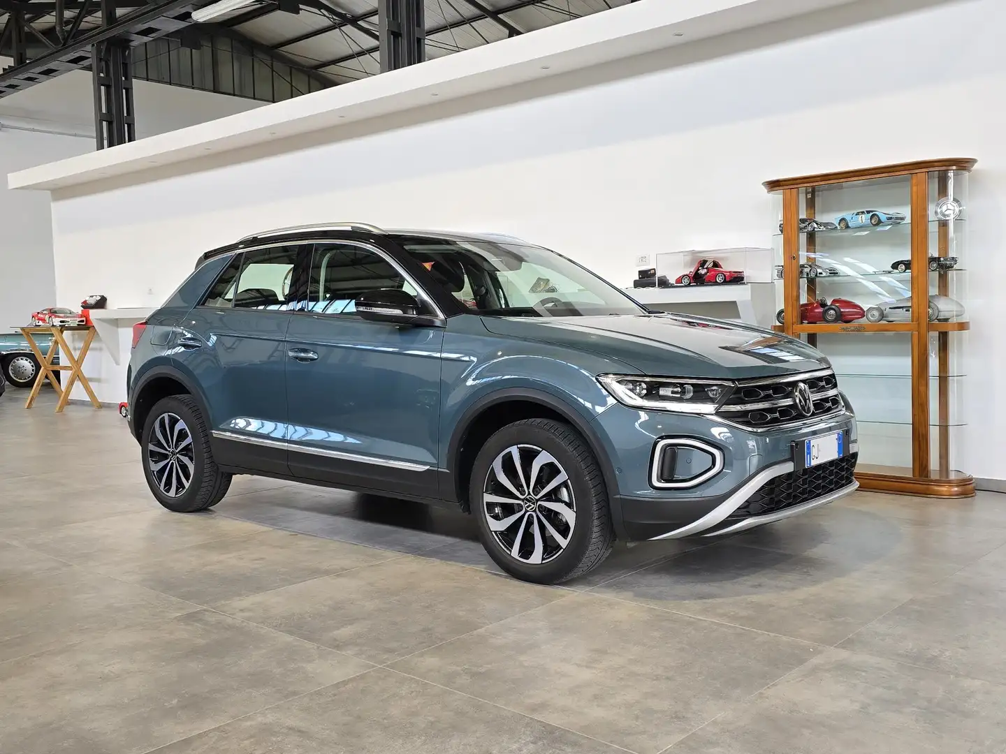 Volkswagen T-Roc 1.0 tsi Style 110cv - 1