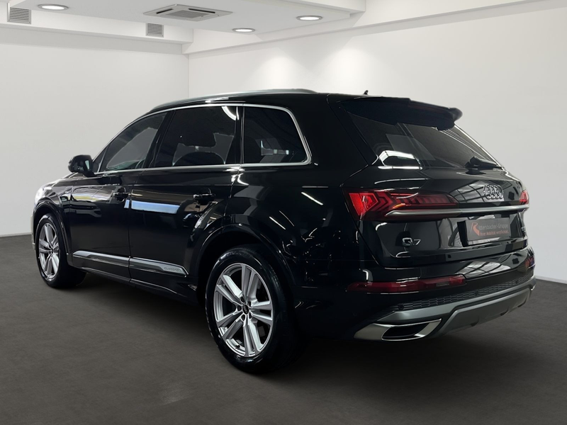Audi Q7 55 TFSI quattro s-line AssistenzPlusPaket — photo 4