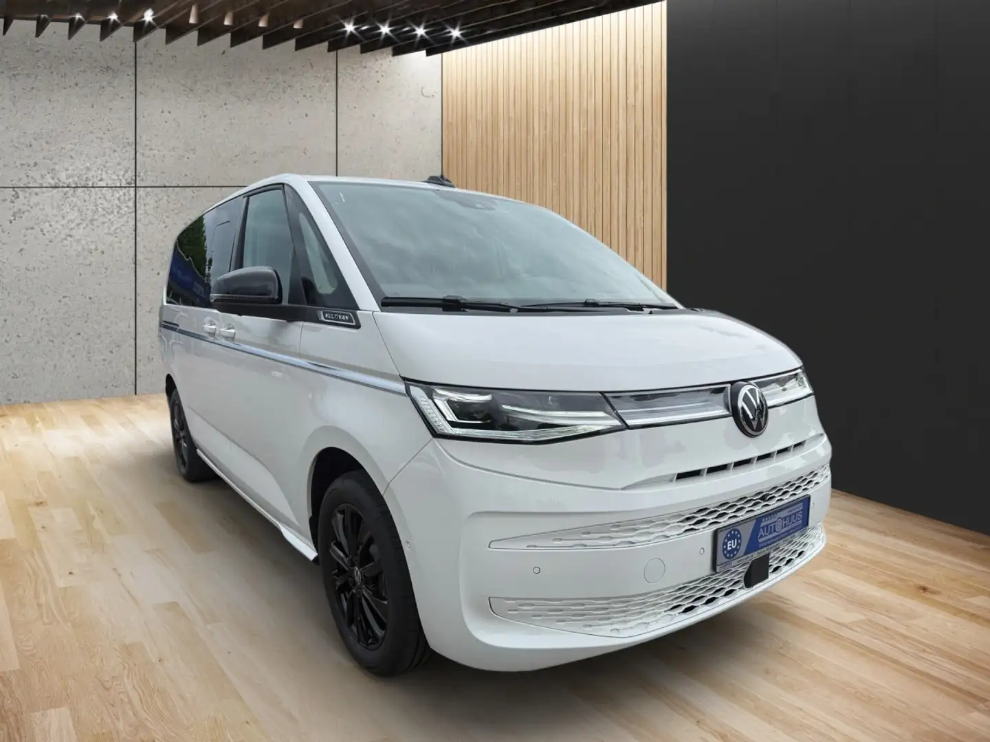 Volkswagen T7 Multivan 2.0 TDI DSG Style Lang VOLLAUSSTG. Klima Navi - 2