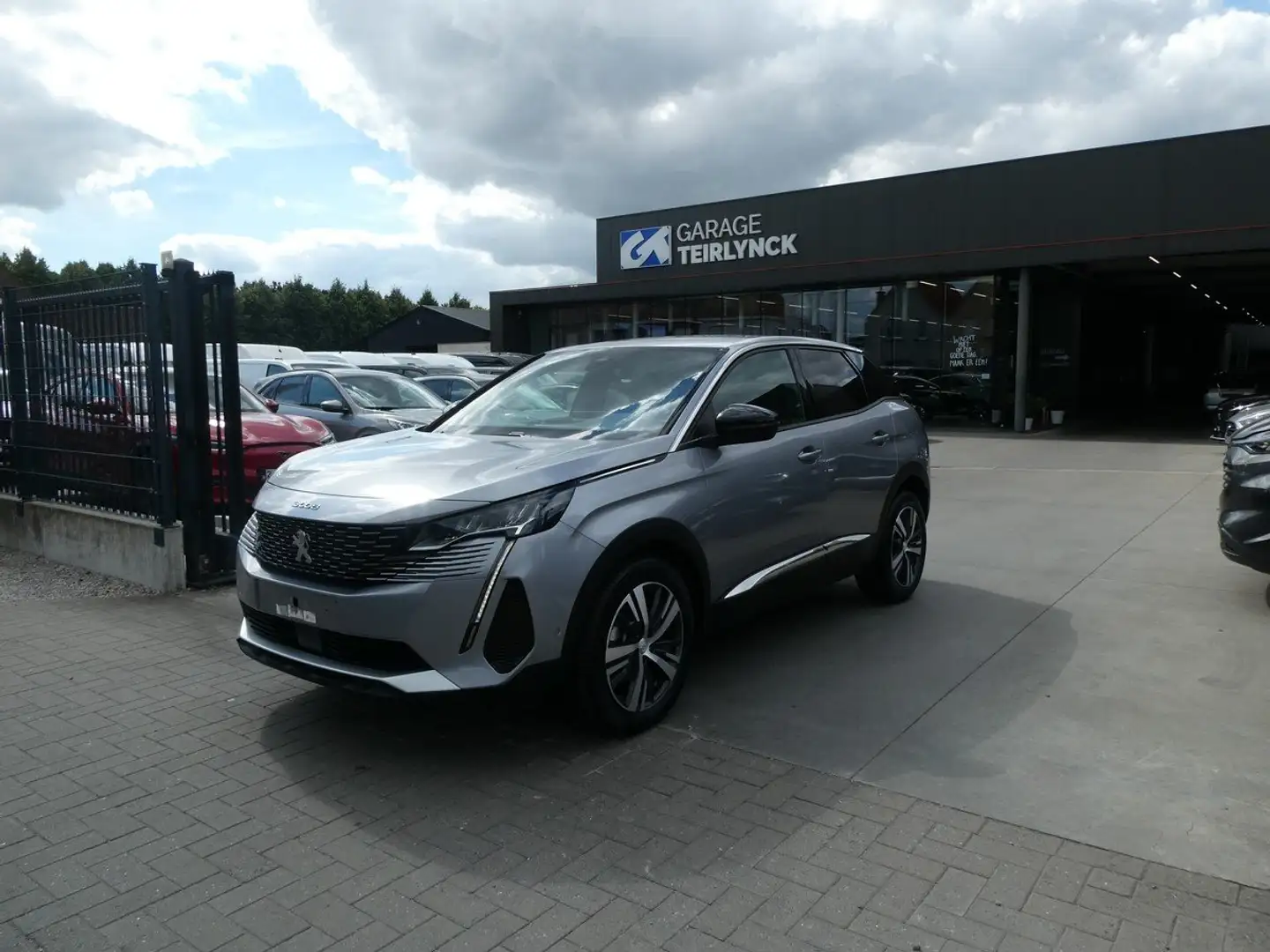 Peugeot 3008 1.2 i benzine 130pk Allure Camera ACC BLIS (66930) Gris - 2