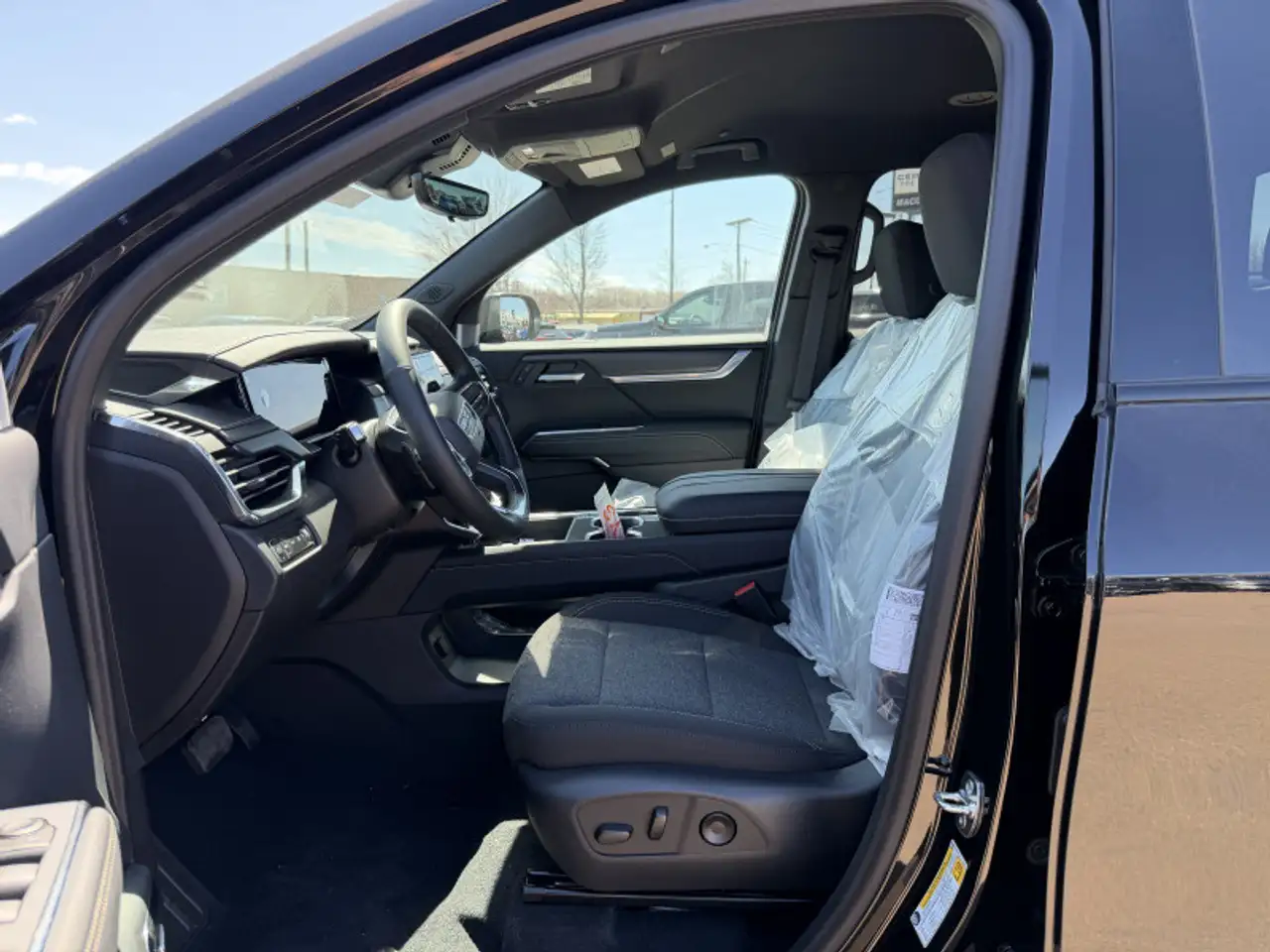 GMC Acadia снимка GMC Acadia