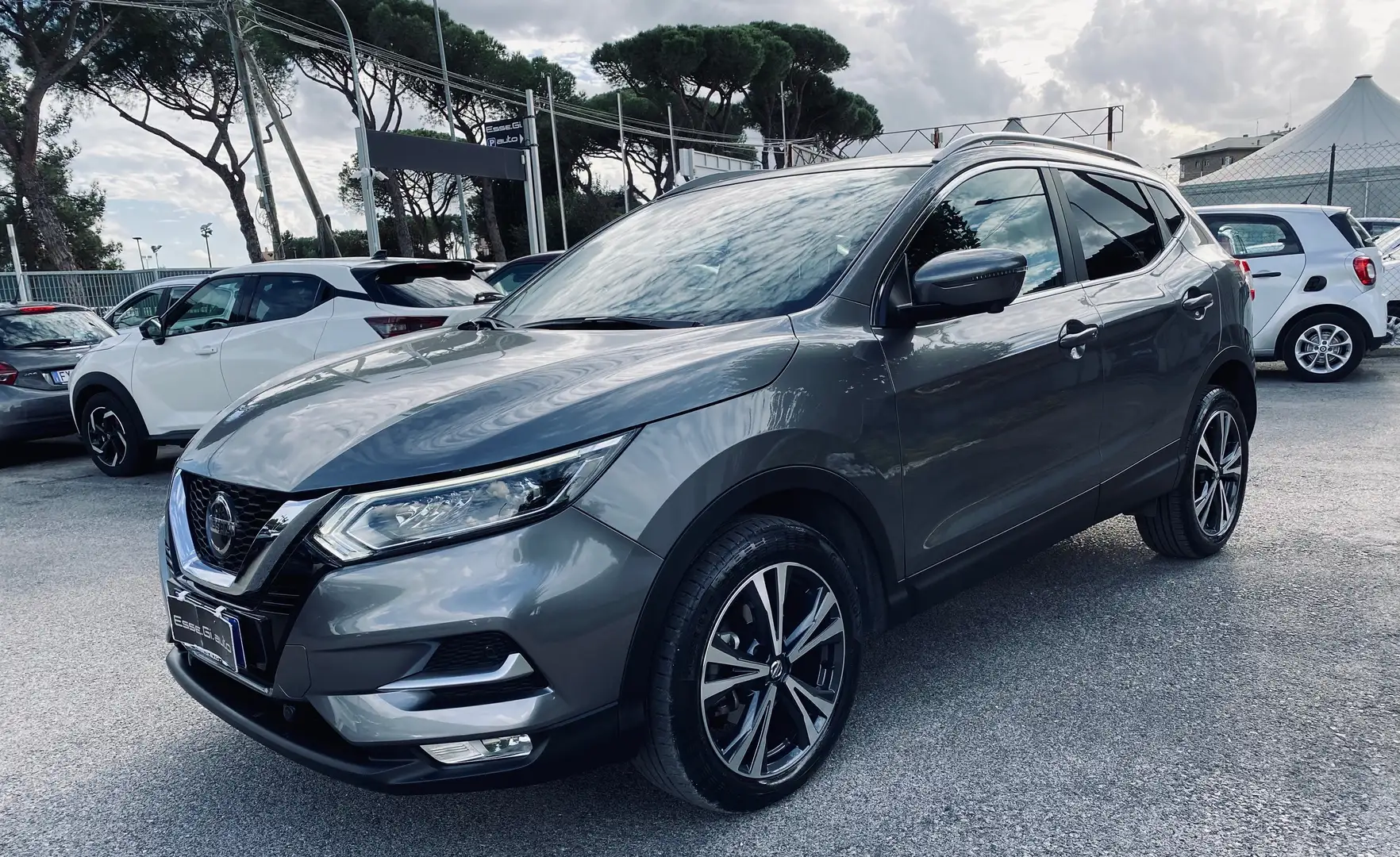Nissan Qashqai N-Connecta **POSS.PACK MEDIA**VED.NOTE Grigio - 1