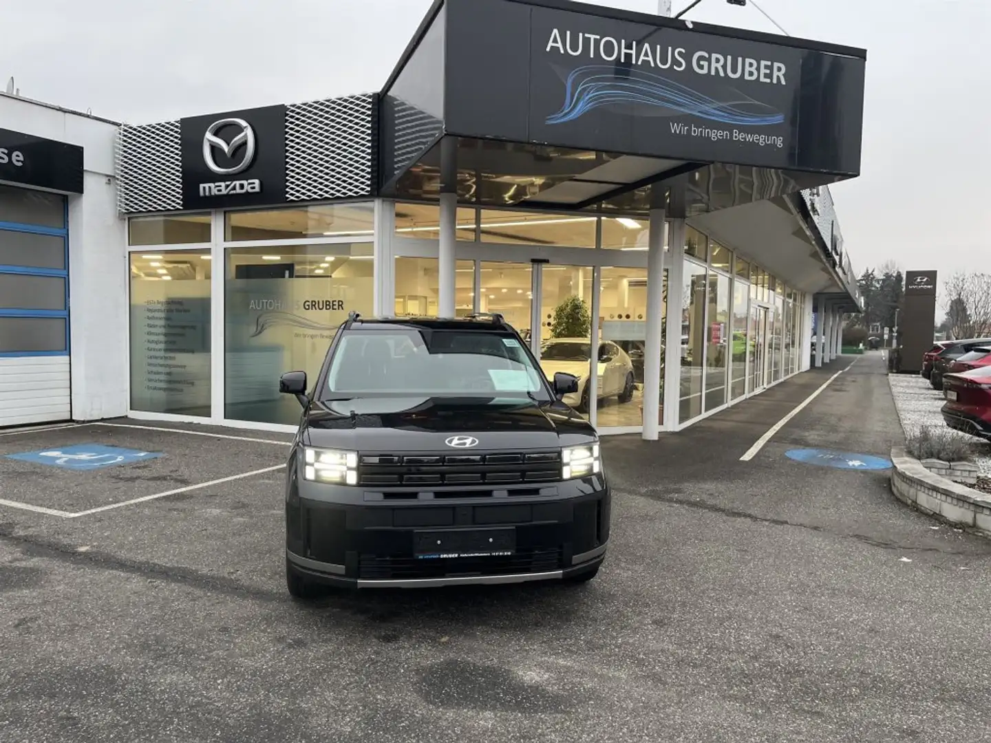 Hyundai SANTA FE (MX5) Prestige Line 1.6 T-GDI PHEV 4WD s5pp1-O3 Schwarz - 1