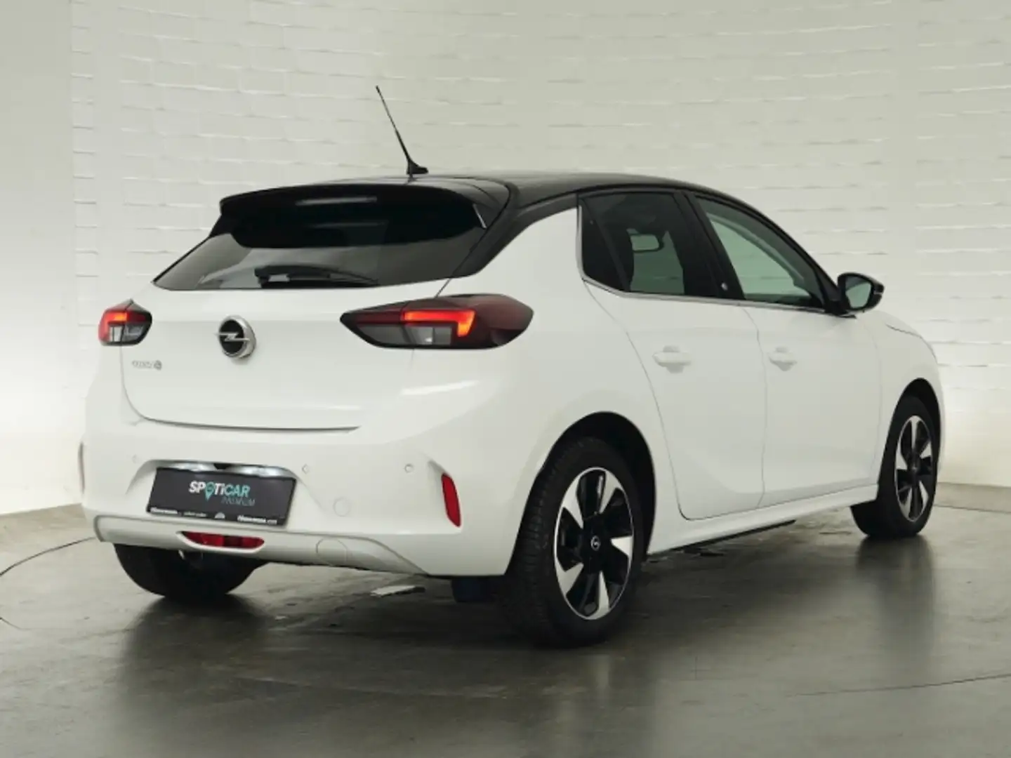 Opel Corsa-e F ELEGANCE 50kWh+LED+RÜCKFAHRKAMERA+SITZHEIZUNG+PA Weiß - 2