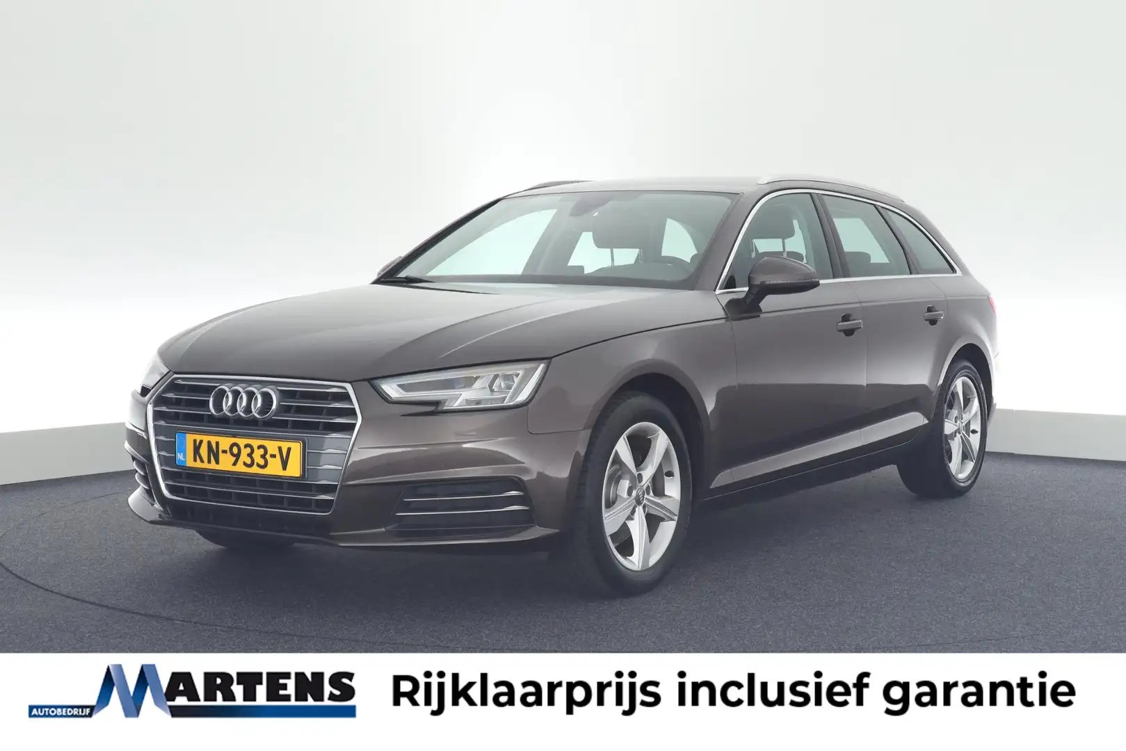 Audi A4 Avant 1.4 TFSI 150pk S-Tronic Sport Trekhaak Led N Bruin - 1