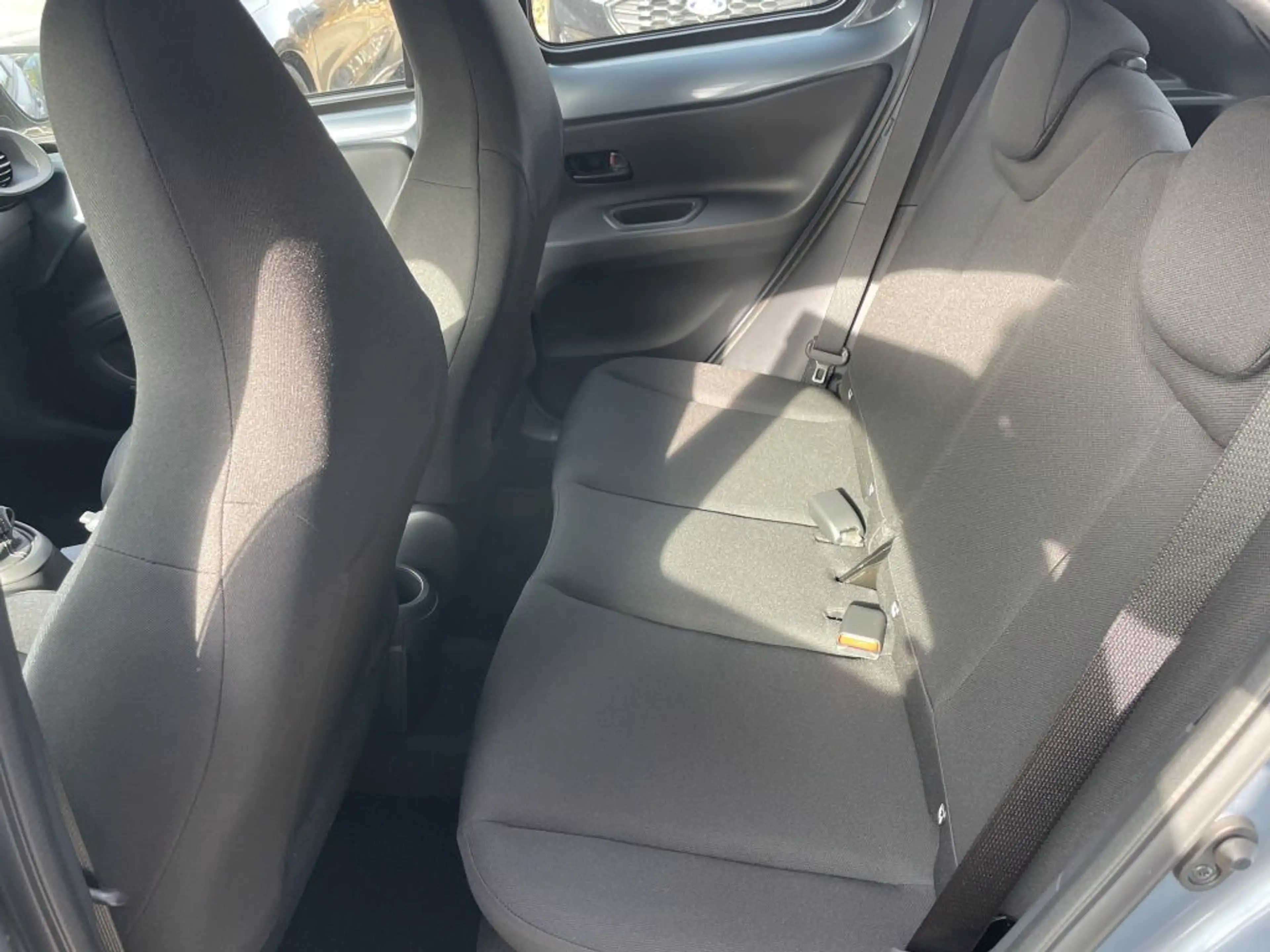 Toyota Aygo X Play — photo 10