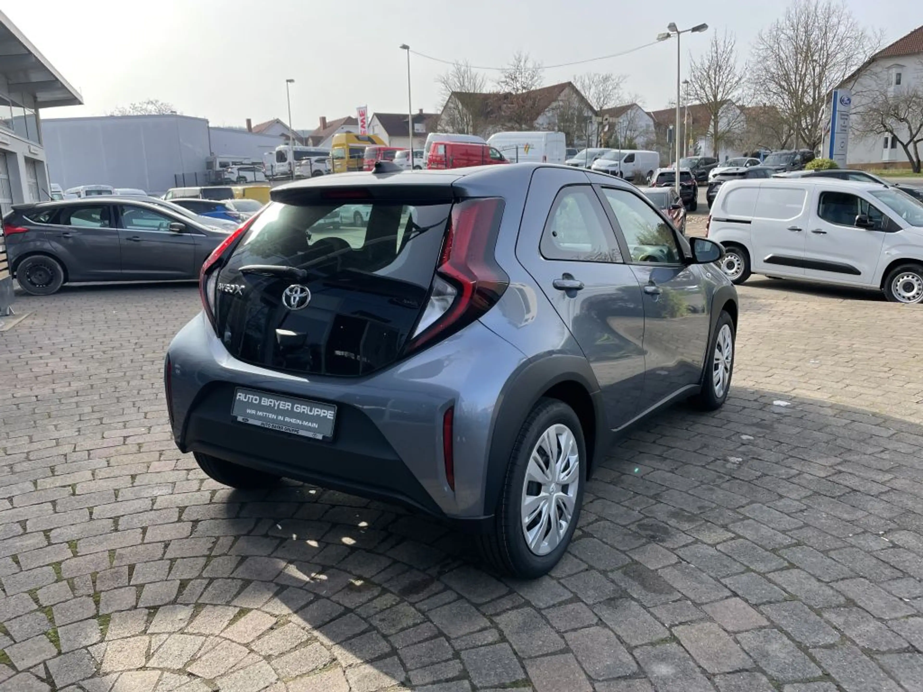 Toyota Aygo X Play — photo 3