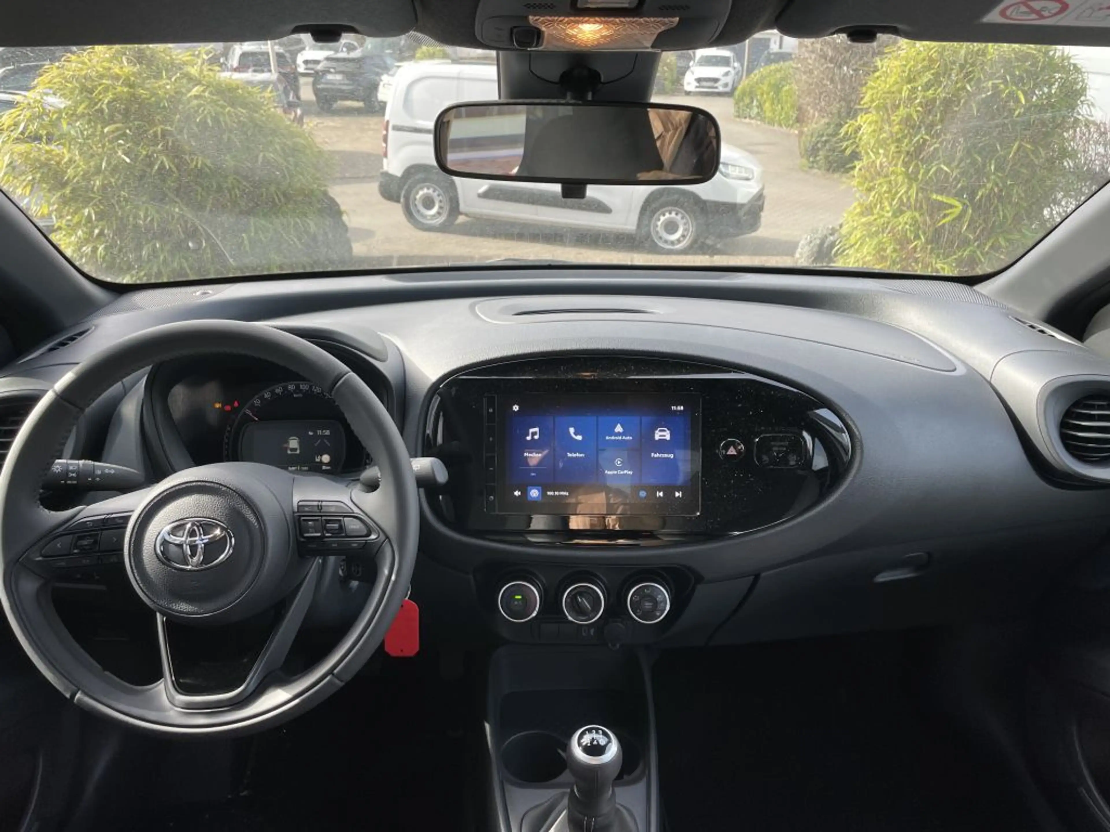 Toyota Aygo X Play — photo 12