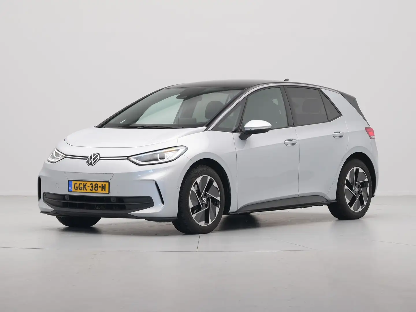 Volkswagen ID.3 Pro Business 59 kWh Navigatie Camera Stoel/Stuurve Gris - 2