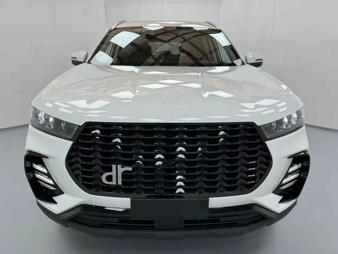 DR Automobiles DR6.0 1.5 T-GDI / GPL CVT 150CV *nuovo* ONLY PROMO Weiß - 2