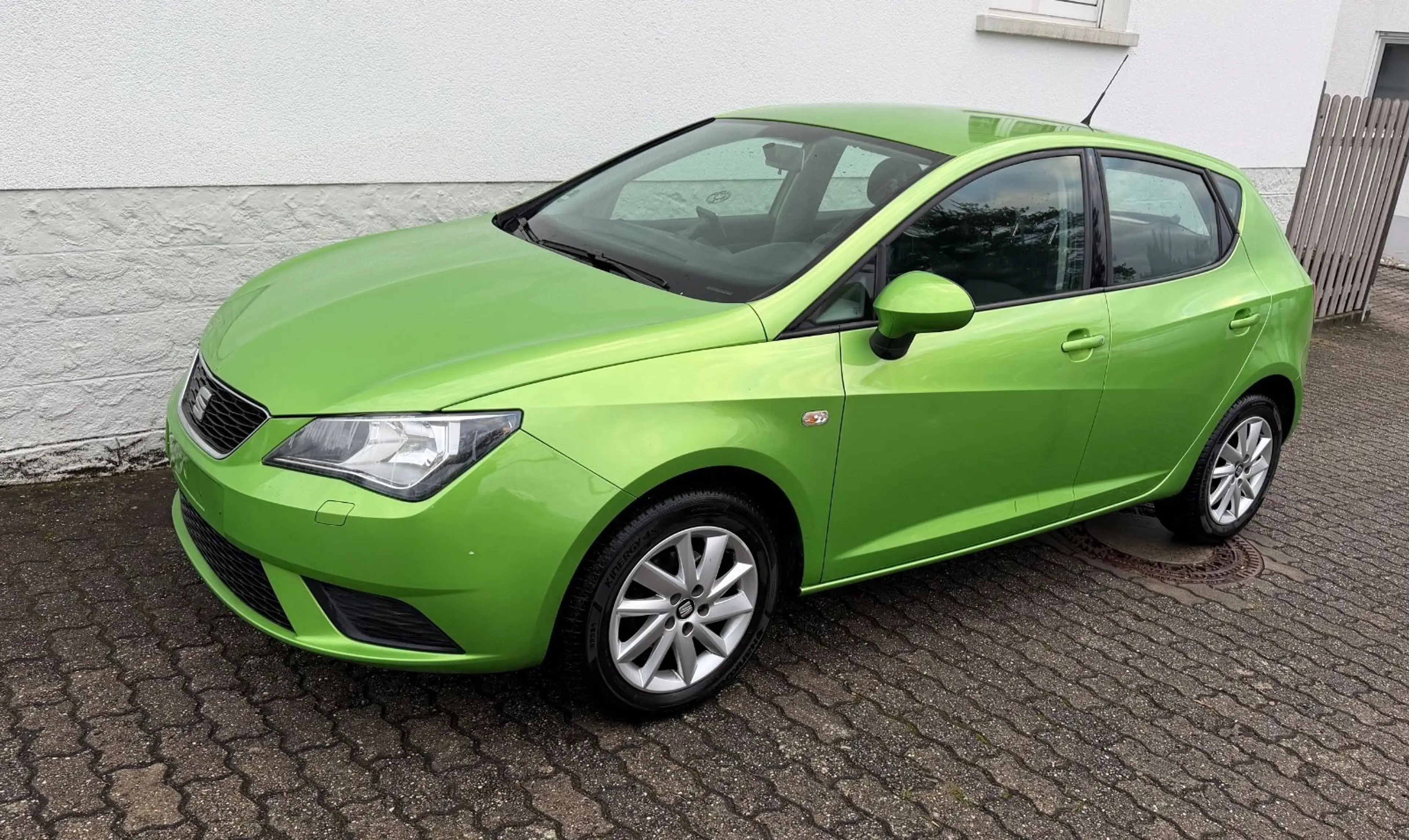 SEAT Ibiza Lim. 1.2 TSI Style Salsa Navi Klima SHZ — photo 3