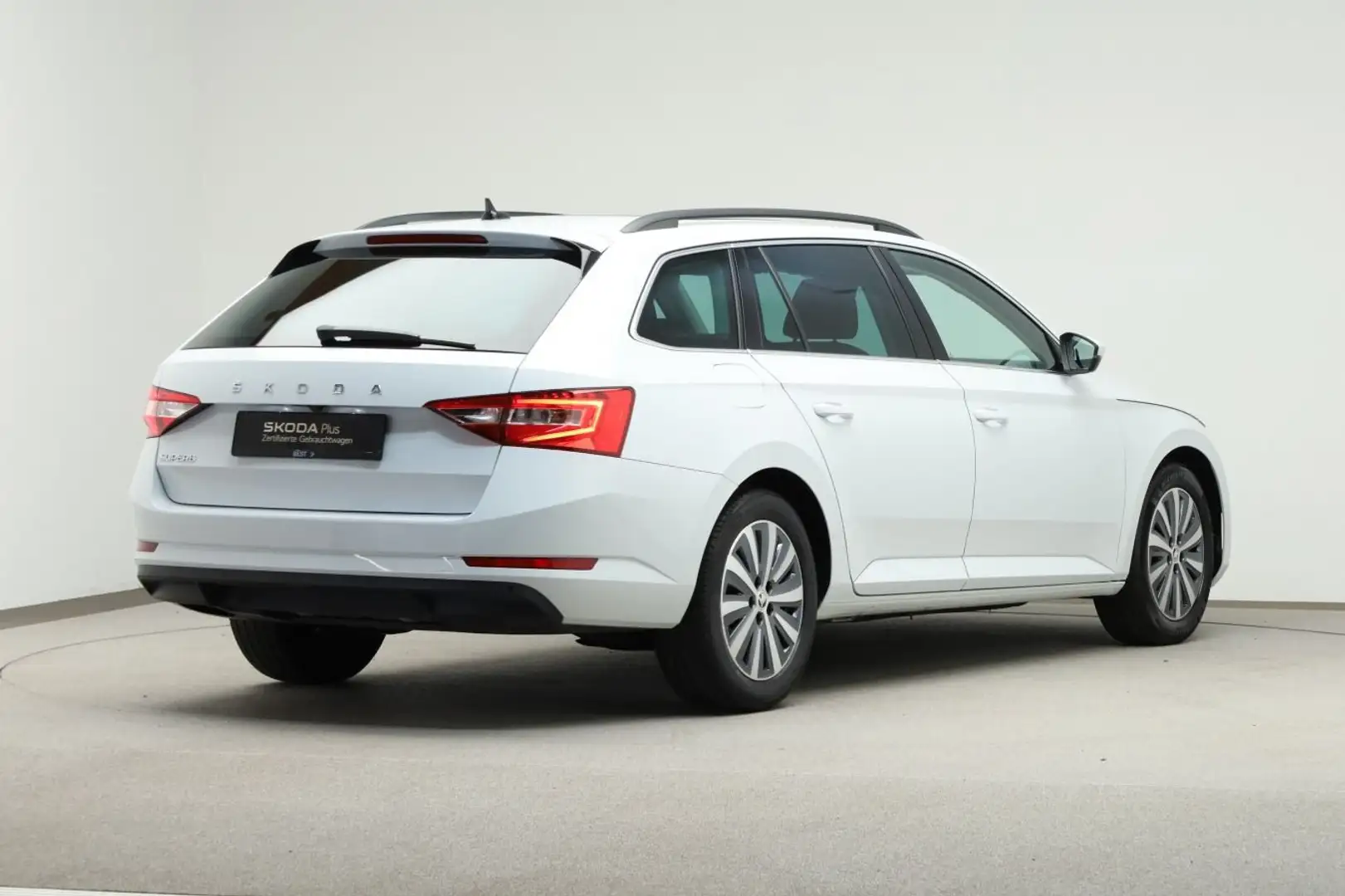 Skoda Superb Combi 2.0 TDI DSG AMBITION*PANO*KESSY*CAN Weiß - 2
