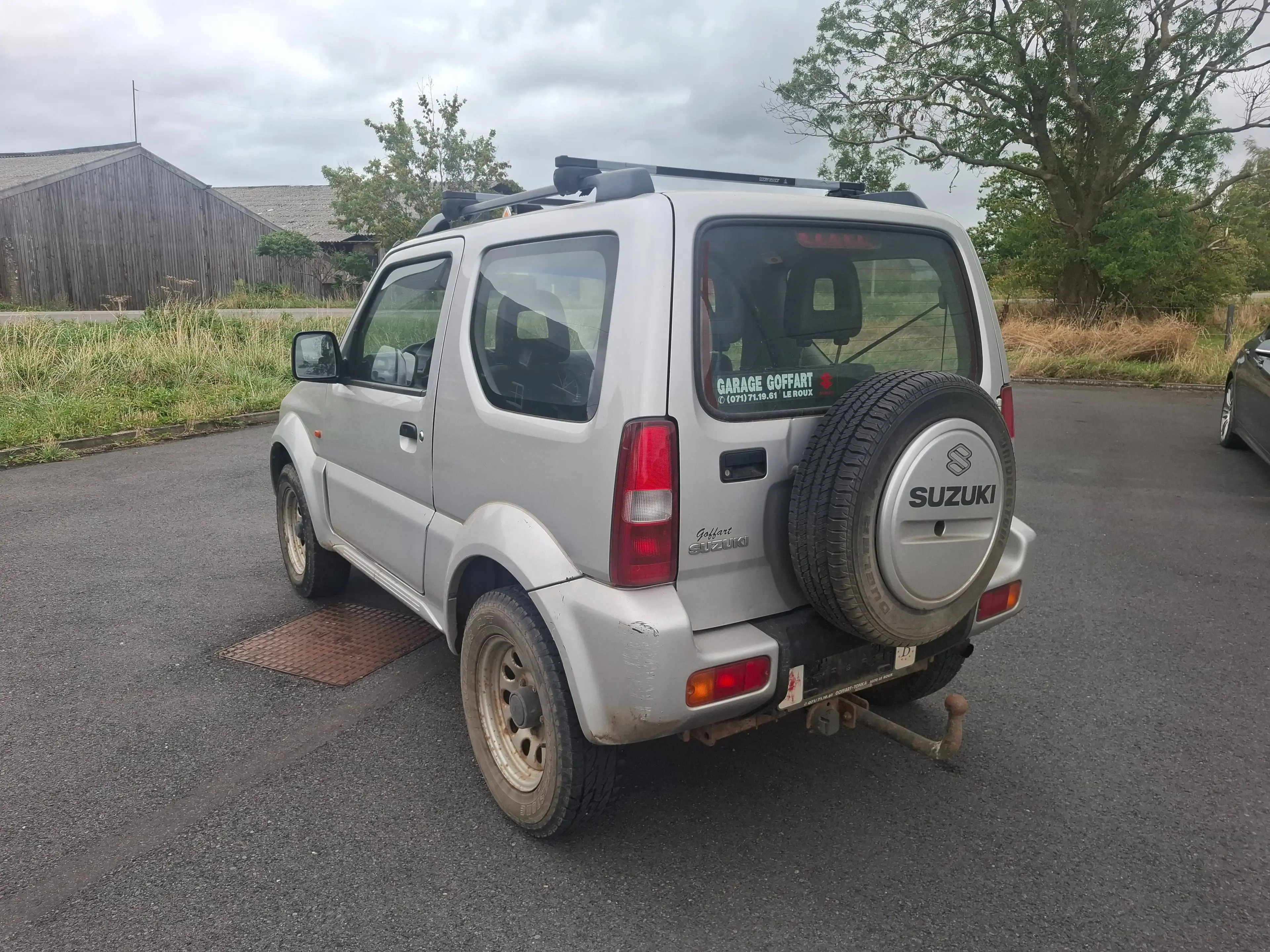 Suzuki Jimny — photo 4