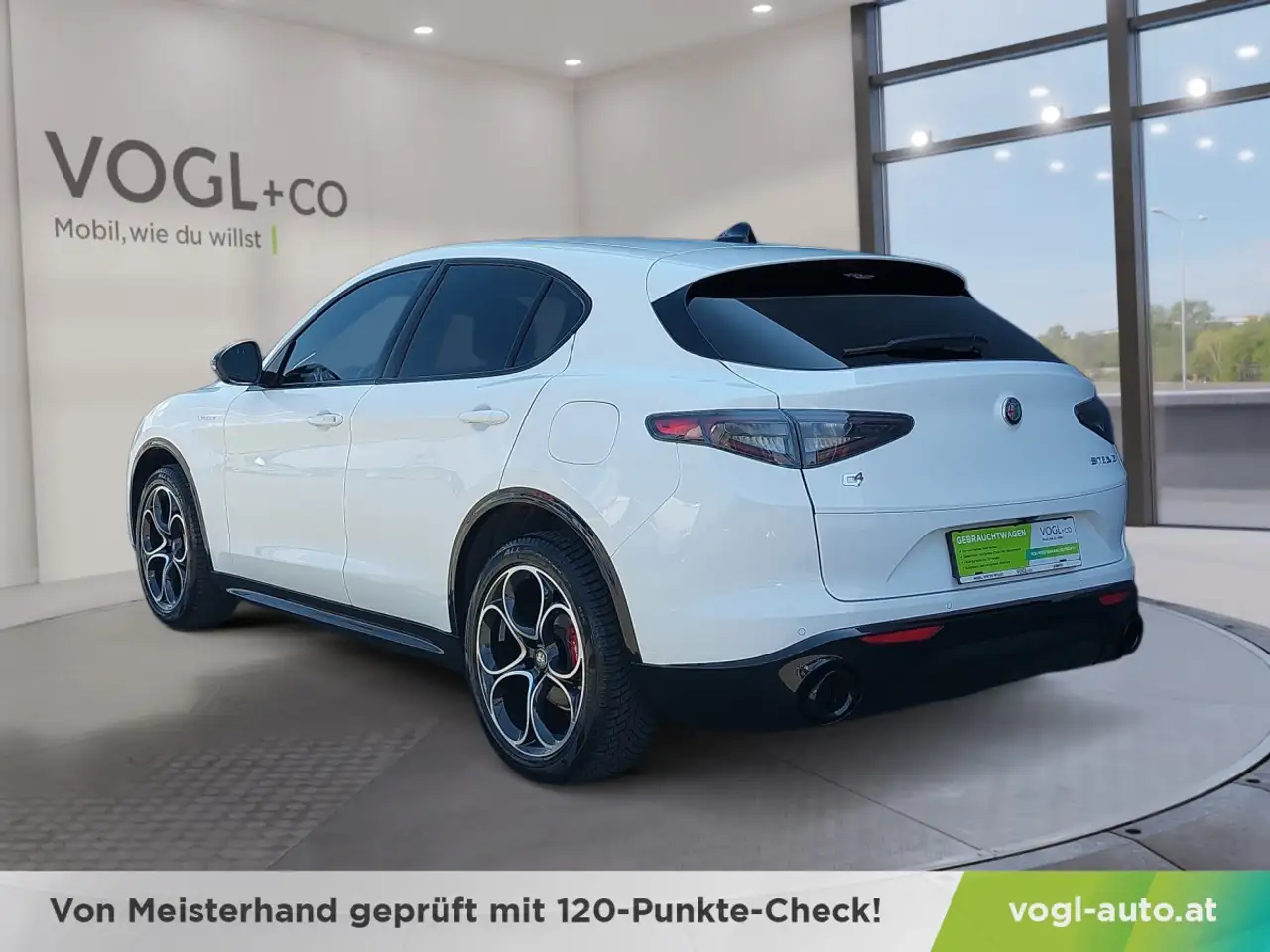 Alfa Romeo Stelvio 2025