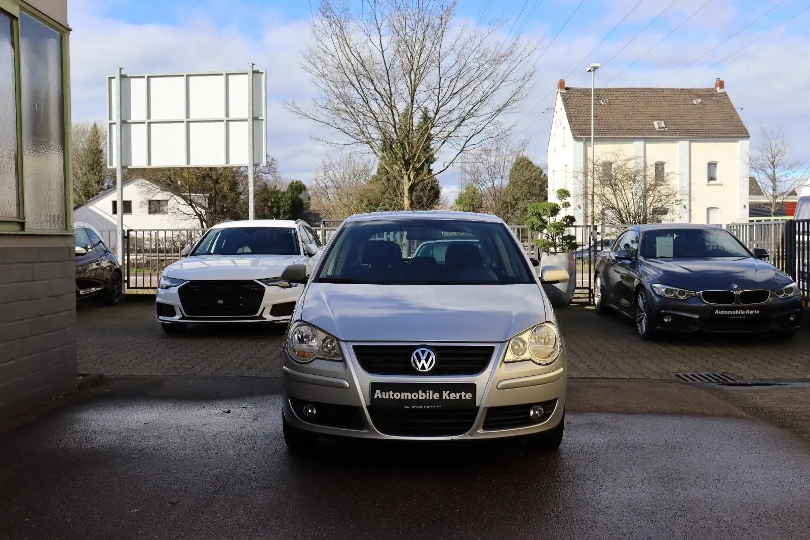 Volkswagen Polo IV Comfortline Klima Media ZV WartungNeu!!! Gümüş rengi - 2