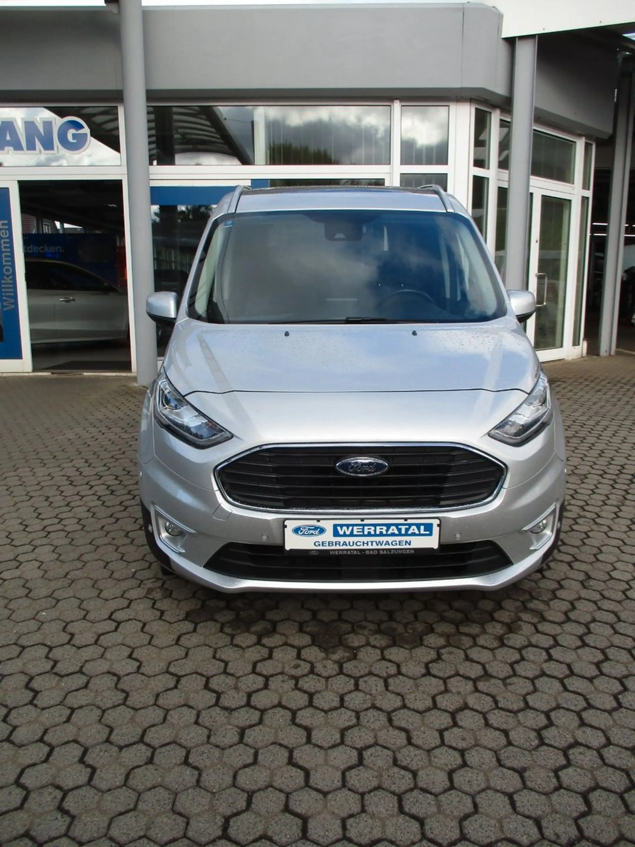 Ford Grand Tourneo Connect Titanium / ACC / Xenon — photo 2