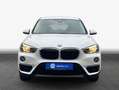 BMW X1 xDrive20i Aut. Advantage Navi AHK Weiß - thumbnail 4