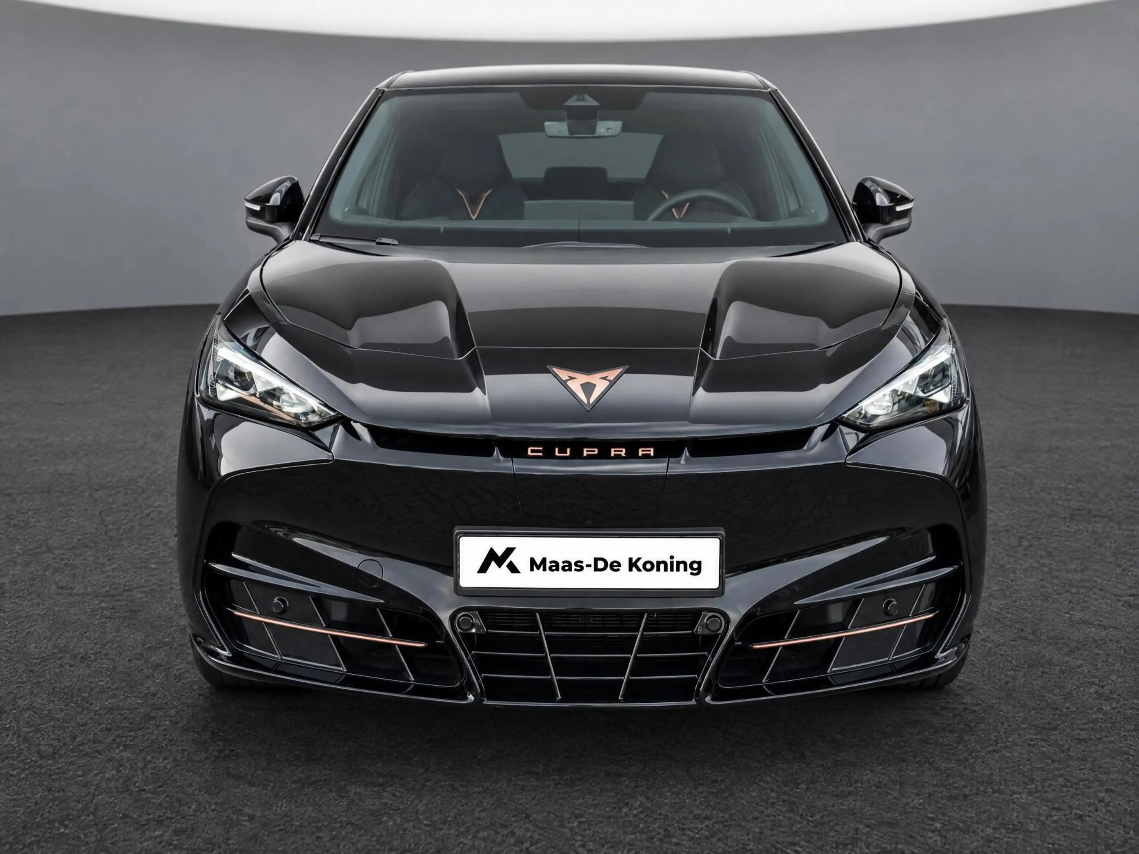 CUPRA Tavascan Adrenaline 82 kWh 286 PK l Panoramadak l 21" Katla — photo 2